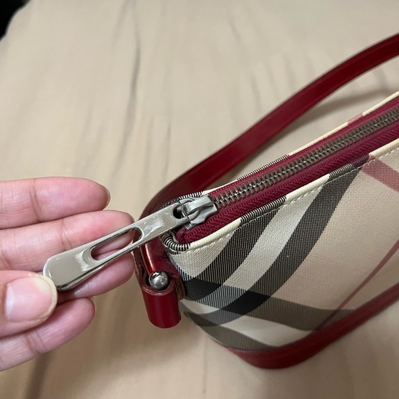 Authentic Burberry mini shoulder bag - Picture 11 of 11